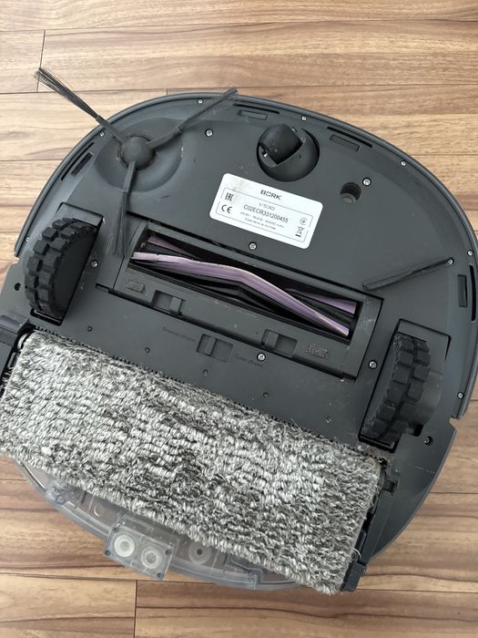 Не рабочий робот пылесос Bork