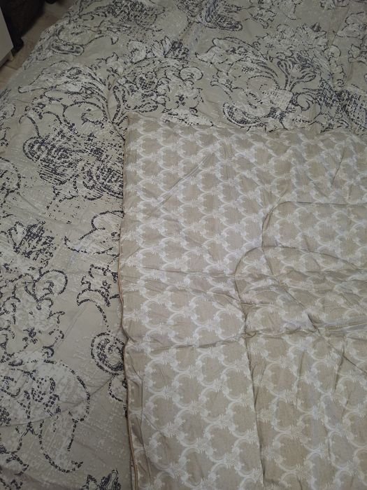Продам одеяло теплое,новое,цена12тыс
