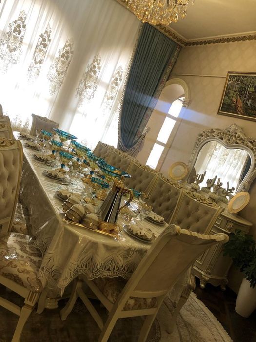 Shu hammasi sotiladi! Holati Zor yengide turibdi