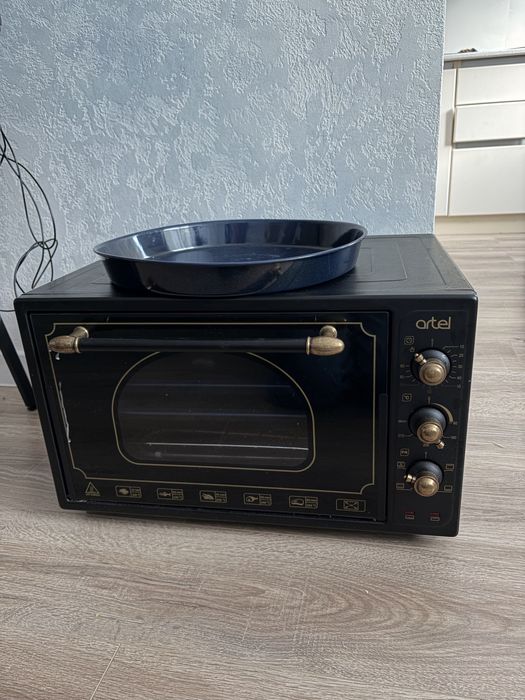 Продам жарочный шкаф (мини-духовку).
