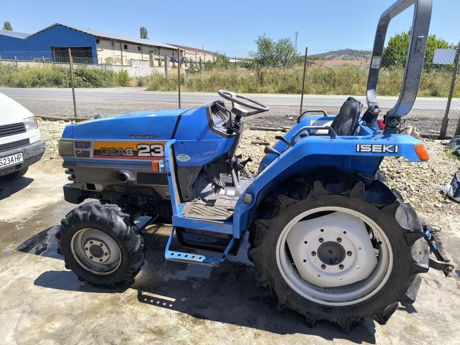 Трактор ИСЕКИ 23 К.комплект косачка+фреза.