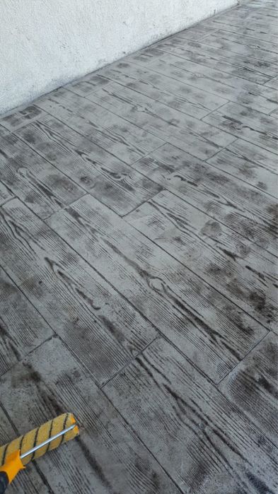 Beton amprentat/maturat/elicopterizat