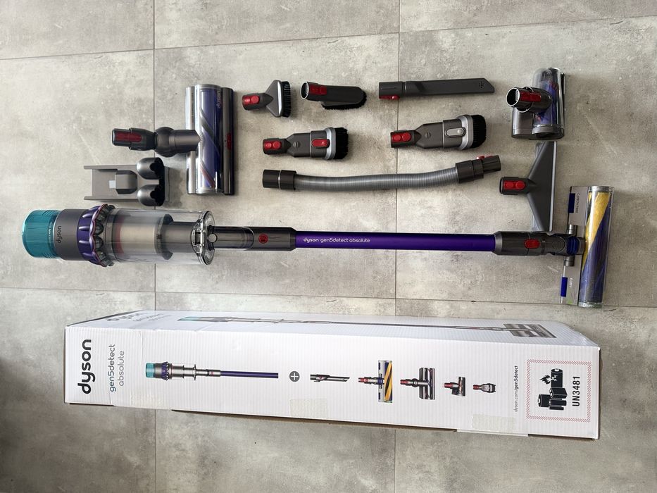 Dyson Gen5detect Absolute – set complet, cu toate accesoriile