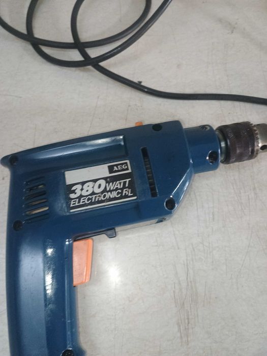 Бормашина, дрелка