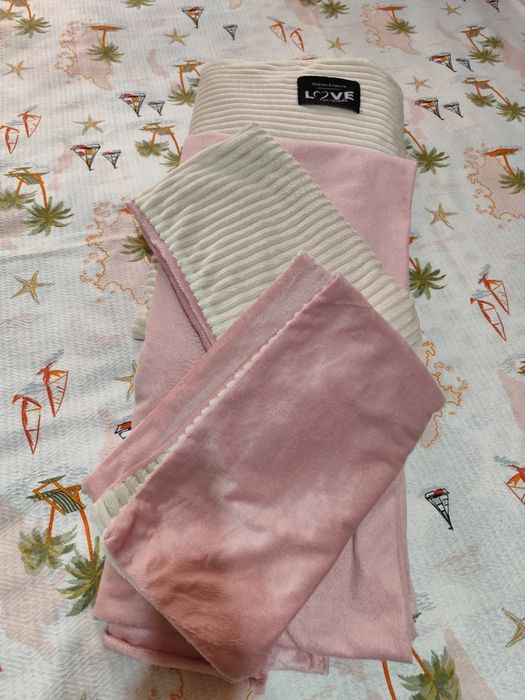 Посуда пиала этажерка постельное белье.