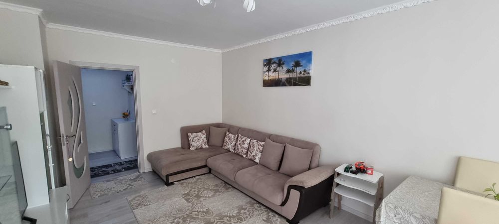 Продава се Двустаен апартамент в Разград, Орел - 76 кв.м за 1141 €/кв.м - Снимка #1