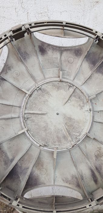 Запчасти на Мерседес 124