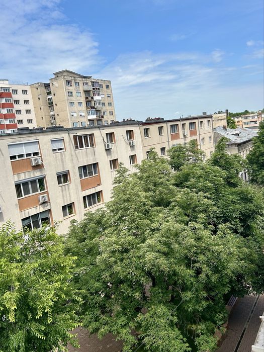 Apartament 3 camere ultracentral – vedere dublă