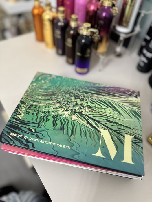 Paleta farduri Morphe Up til dawn