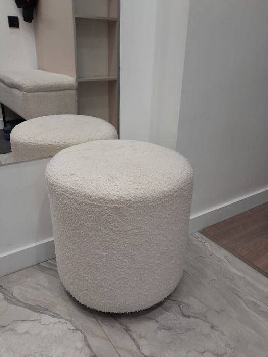 Пробам обувницу с пуфом