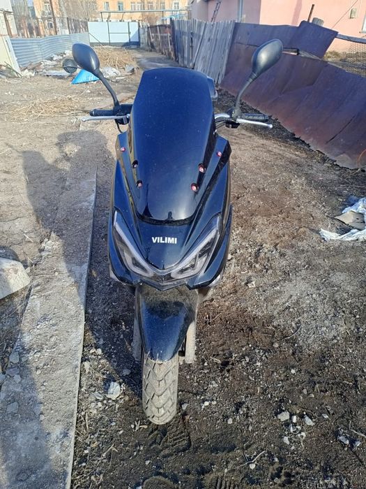Продаётся скутер Max Vilmi