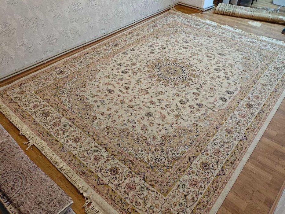 Кілем Ковер б/у 410 х 290 см