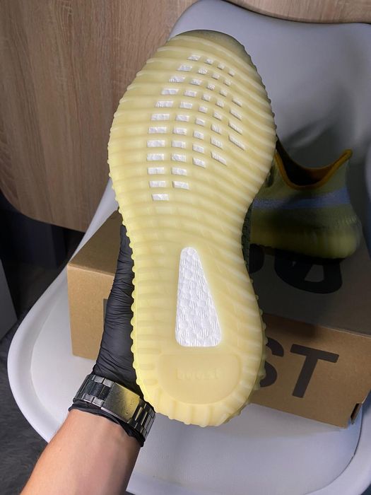Adidas yeezy 350 v2 "Marsh"