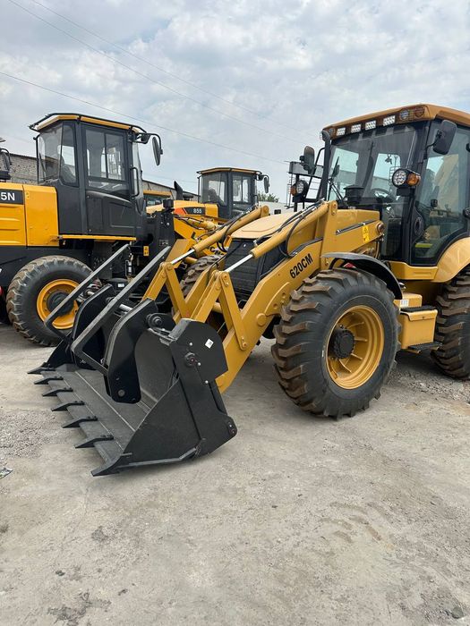 Экскаватор погрузчик