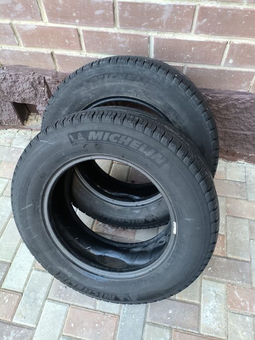 Шины 215/65/16 пара Мишлен