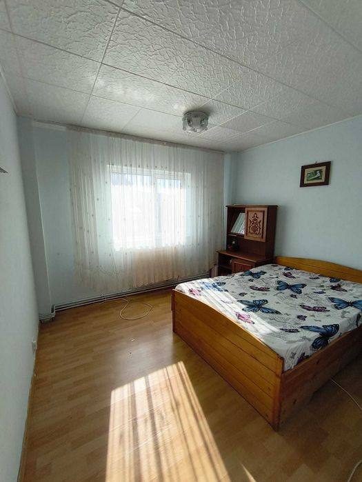 Apartament 4 camere decomandat confort 1, 2 bai, 2 balcoane, central