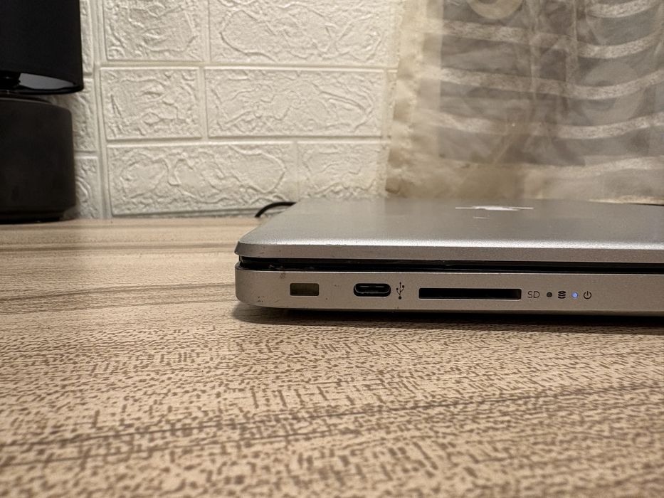 Laptop HP 14-cf1xxx