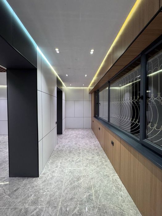 ЦУМ | Централ банк - Продается нежилое помещение вдоль дороги 165м2