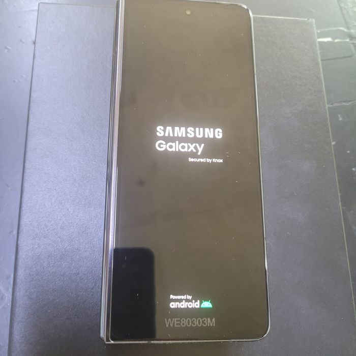 Samsung Galaxy Z Fold 5