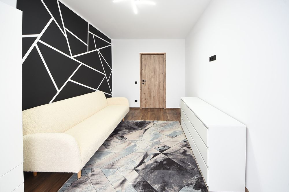 Vând sau închiriez apartament 3 camere