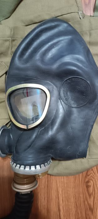 Противогаз ШМ-2012