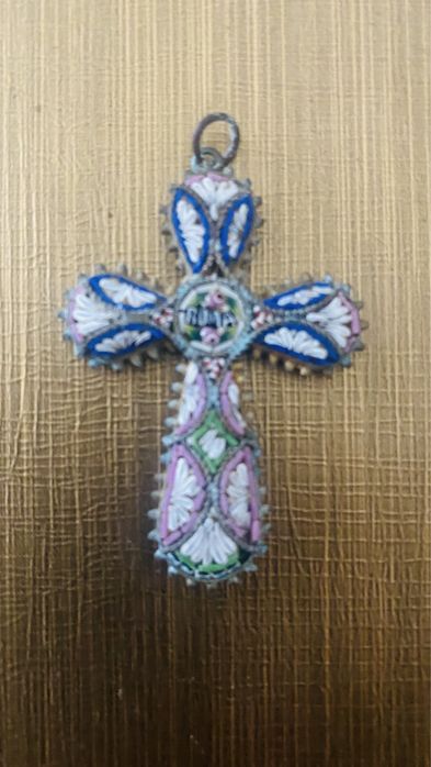 Curcifix micromozaic