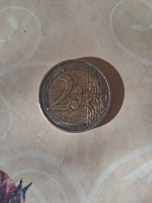 Vând monedă 2€ Vând monedă 2€ Vând monedă 2€