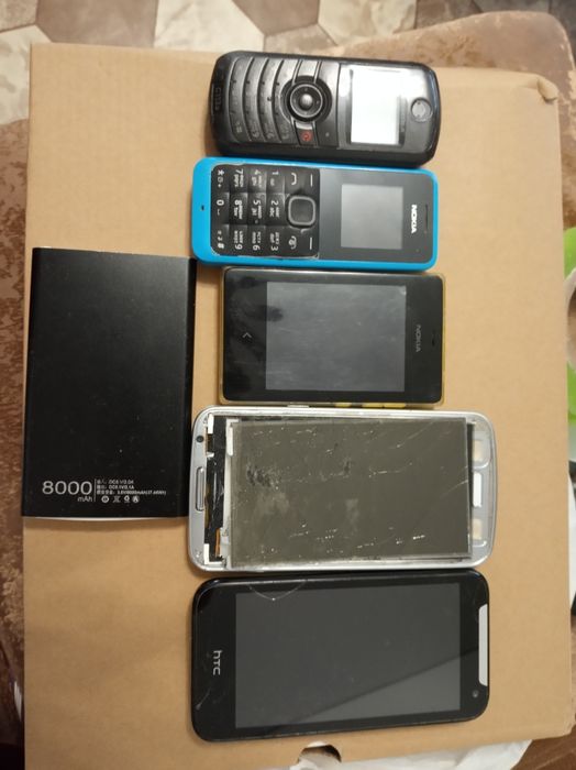 Телефоны на запчасти