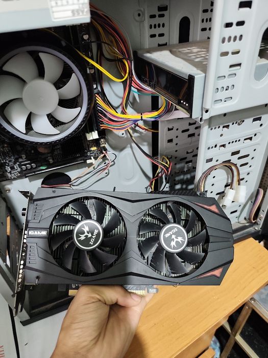 Sotiladi kompyuter игровой ПК