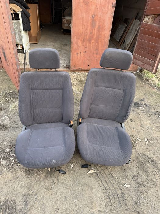 Сиденье Ауди 80 б4