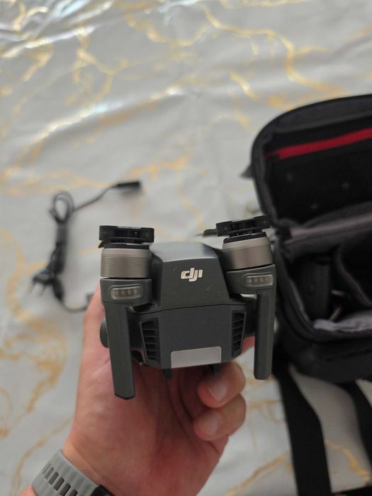 Квадрокоптер dji mavic pro