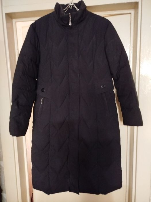 Женское пальто утеплённое