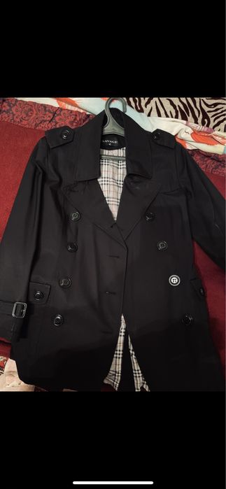 Плащь 1500 продам