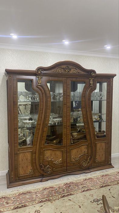 Мебель для посуды и сув.