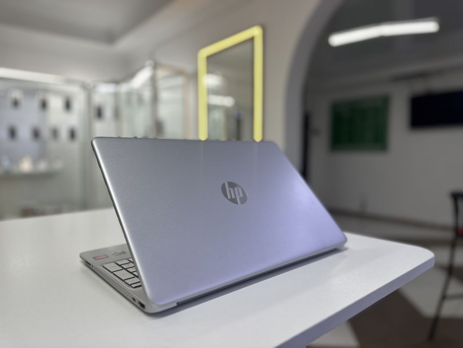Ноутбук HP LapTop
