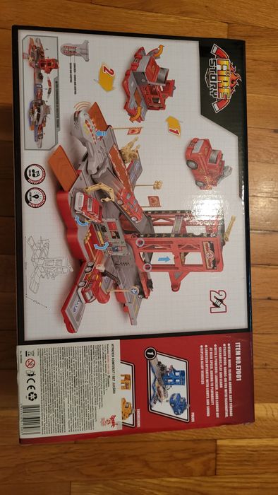 Пожарна кола трансформираща станция