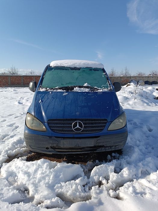 Dezmembrez Mercedes Vito Viano W639 Usa far aipa capota scaun parbriz