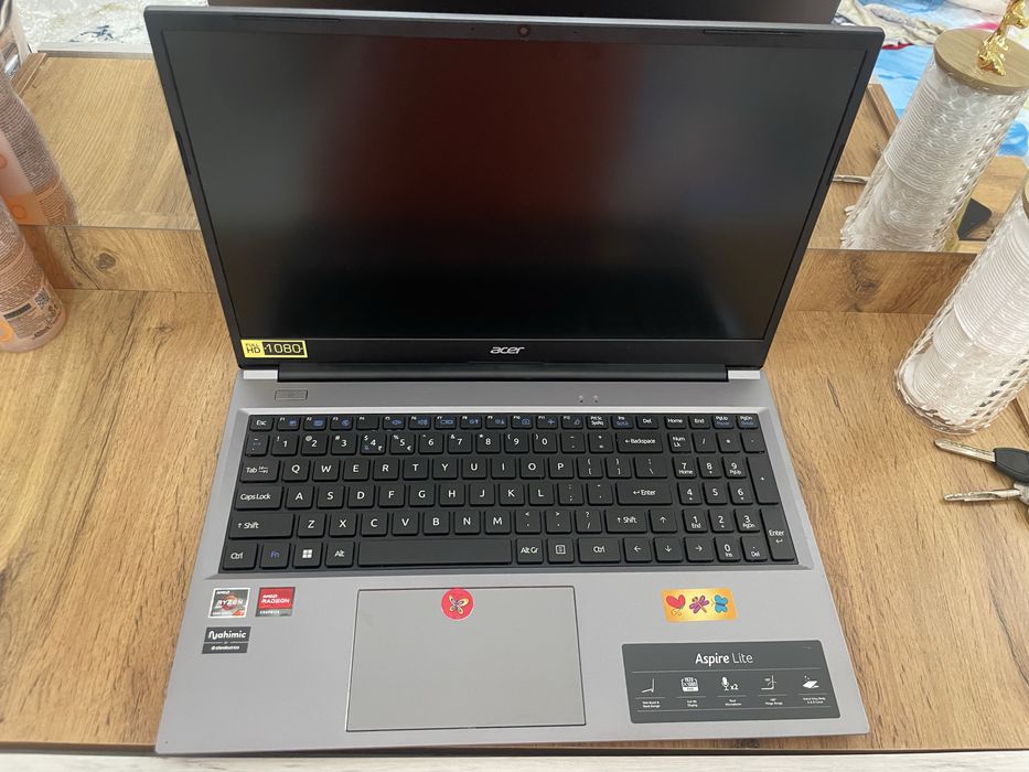 Acer Aspire Lite 15 , xolati judayam