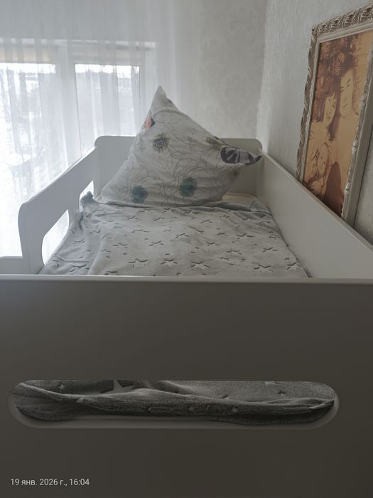 Двухуровневой кровать ( детский)