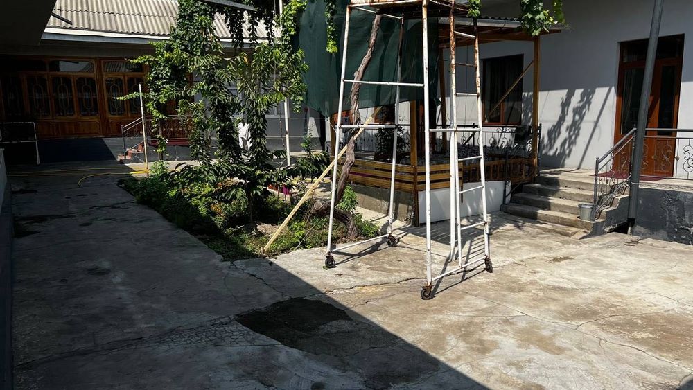 Срочно уй сотилади