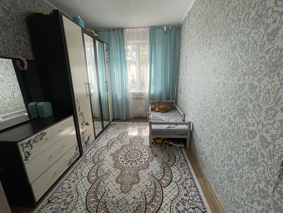 Сдам 2 ком квартиру на длительный срок