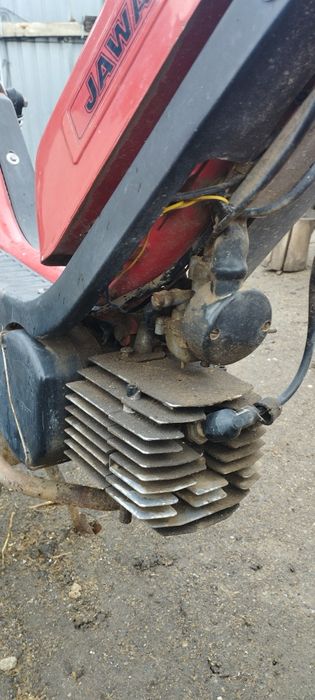 Vând moped cu pedale JAWA