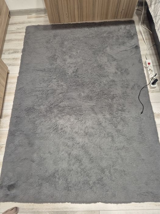 covor gri pufos 120x170