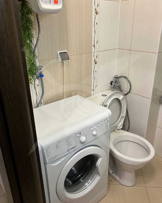 Продава се Едностаен апартамент в Поморие - 42 кв.м за 1834 €/кв.м - Снимка #2