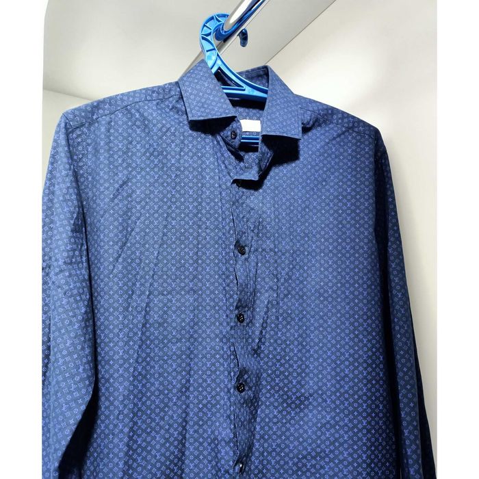 Mужcкaя рубaшка с длинным pукaвом