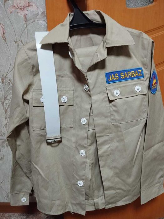 Продам форму жас сарбаз вместе с берцы