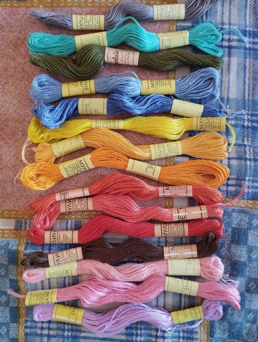 Макари конци и Мулине от Казанлък