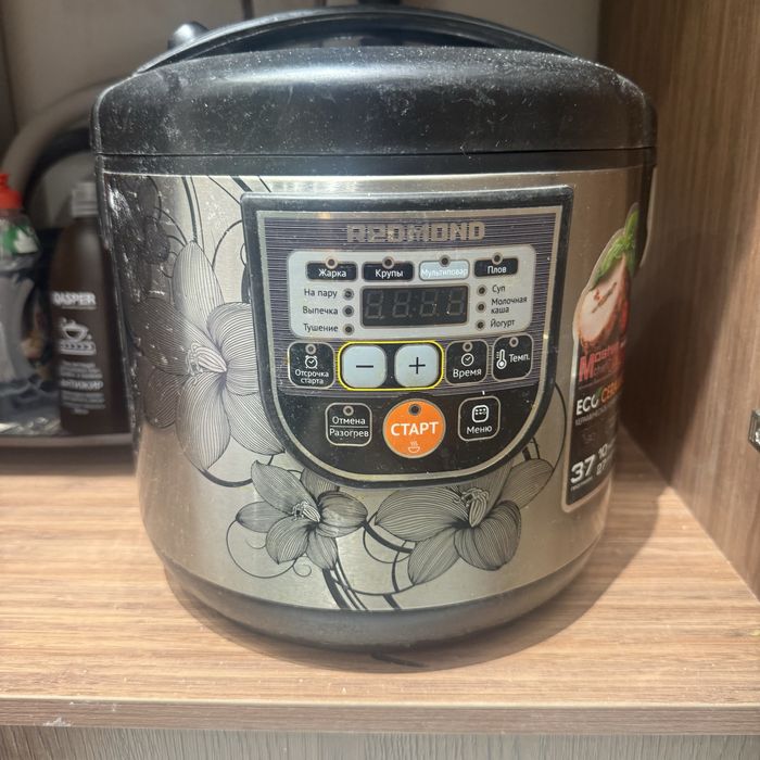 Мультиварка Редмонд
