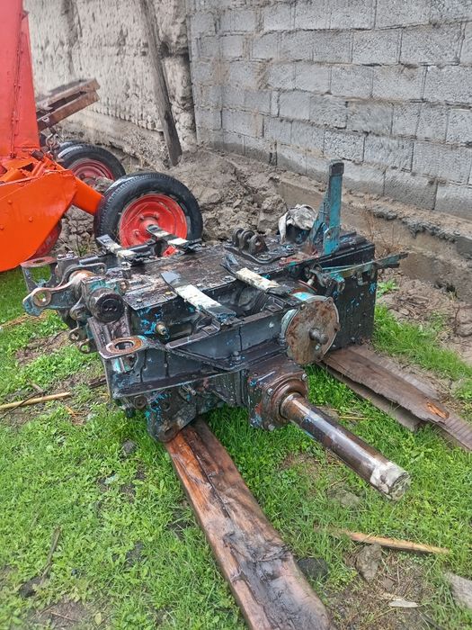 Мтз Задний мост каропка Сотилади