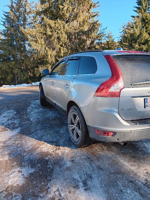VOLVO XC60 2012 — imagine 5
